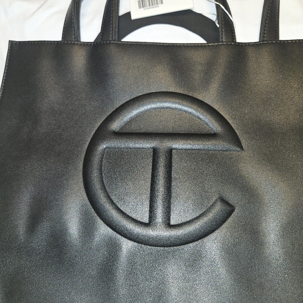 Medium  Telfar Shopping Bag - Black - Picture 7 of 16